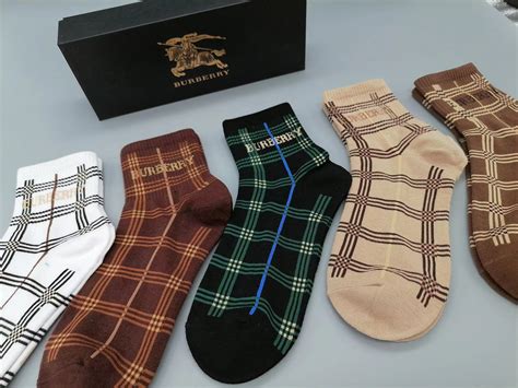 Burberry Socks .